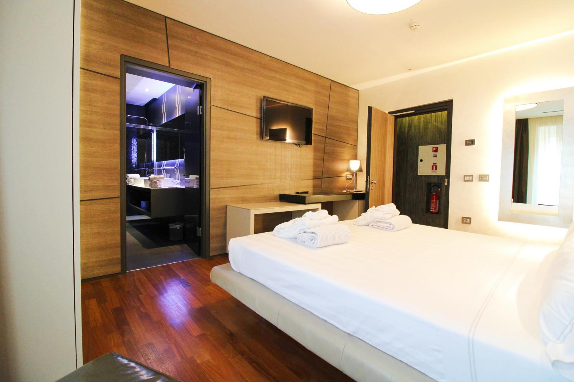 เบิร์ก ลักซ์เชอรี่ โฮเต็ล Hotel โรม ภายนอก รูปภาพ