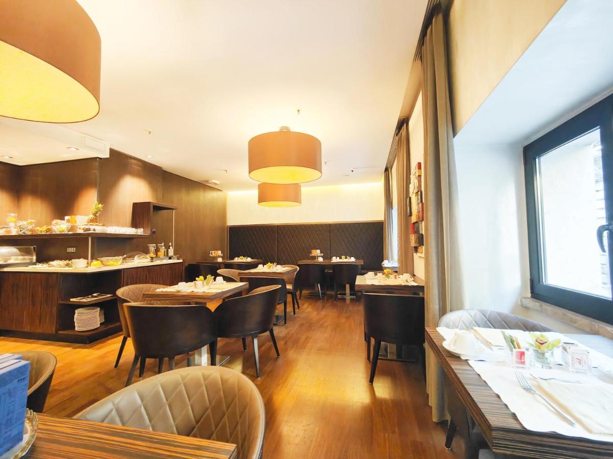 เบิร์ก ลักซ์เชอรี่ โฮเต็ล Hotel โรม ภายนอก รูปภาพ